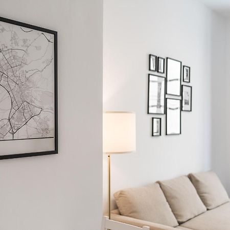 Moderno Apartamento Centro De Granada 2 מראה חיצוני תמונה