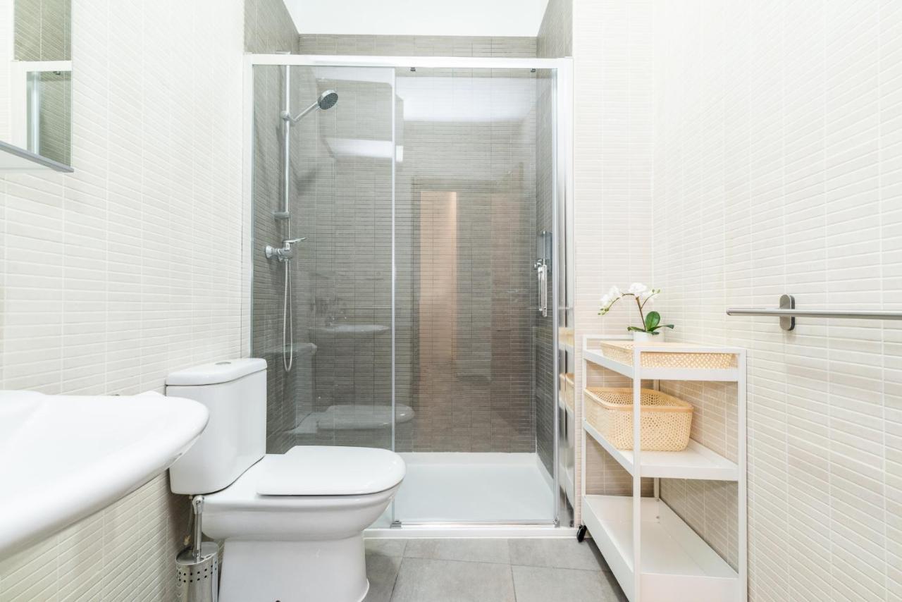 Moderno Apartamento Centro De Granada 2 מראה חיצוני תמונה