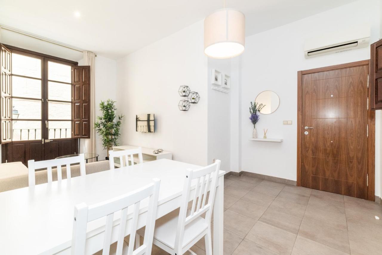 Moderno Apartamento Centro De Granada 2 מראה חיצוני תמונה
